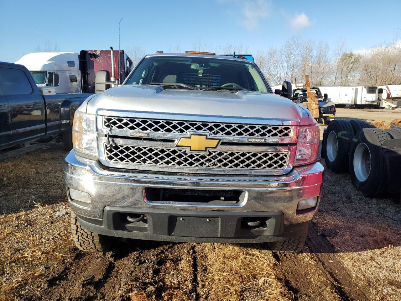 2012 Chevrolet Silverado VIN 1GC4K1C89CF164044 Copart auction photo, rear end damage thumbnail 5