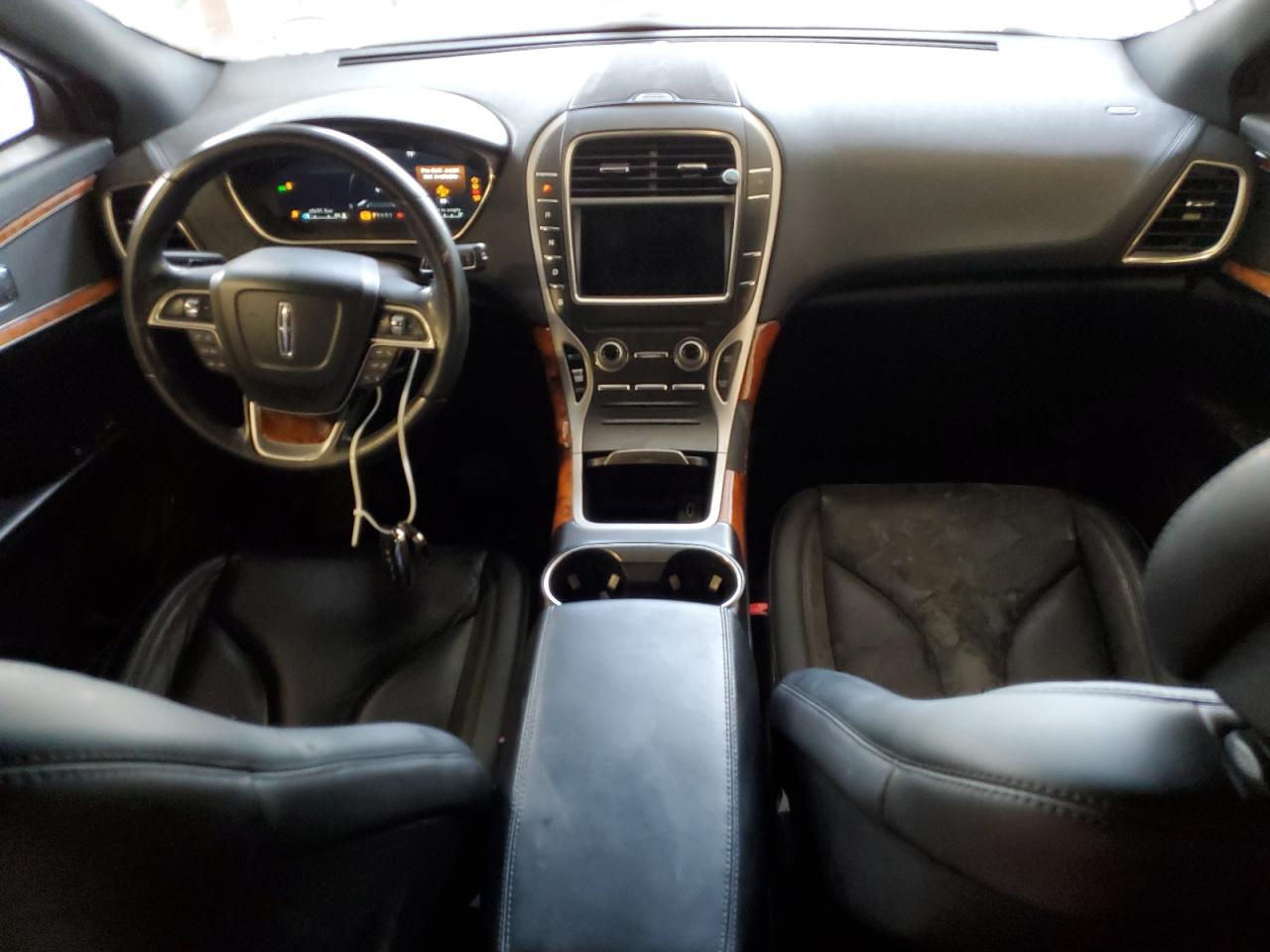2019 Lincoln Nautilus VIN 2LMPJ6K96KBL56495 Copart auction photo, water/flood / minor dent/scratches damage thumbnail 8