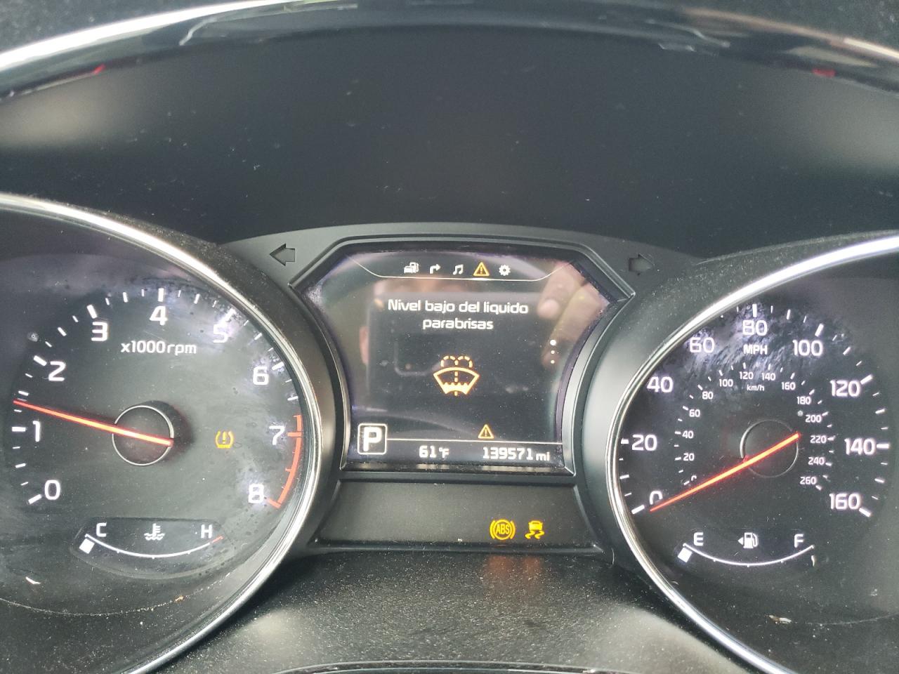 2016 KIA Sedona VIN KNDMC5C12G6170877 Copart auction photo, side / hail damage thumbnail 9