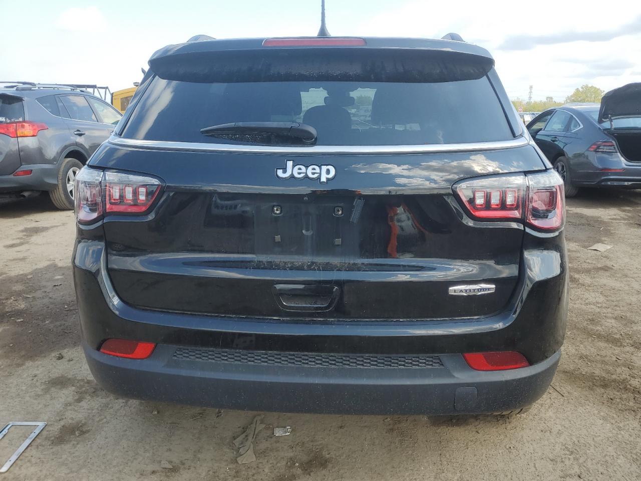 2022 Jeep Compass VIN 3C4NJCBB6NT139076 Copart auction photo, front end damage thumbnail 6