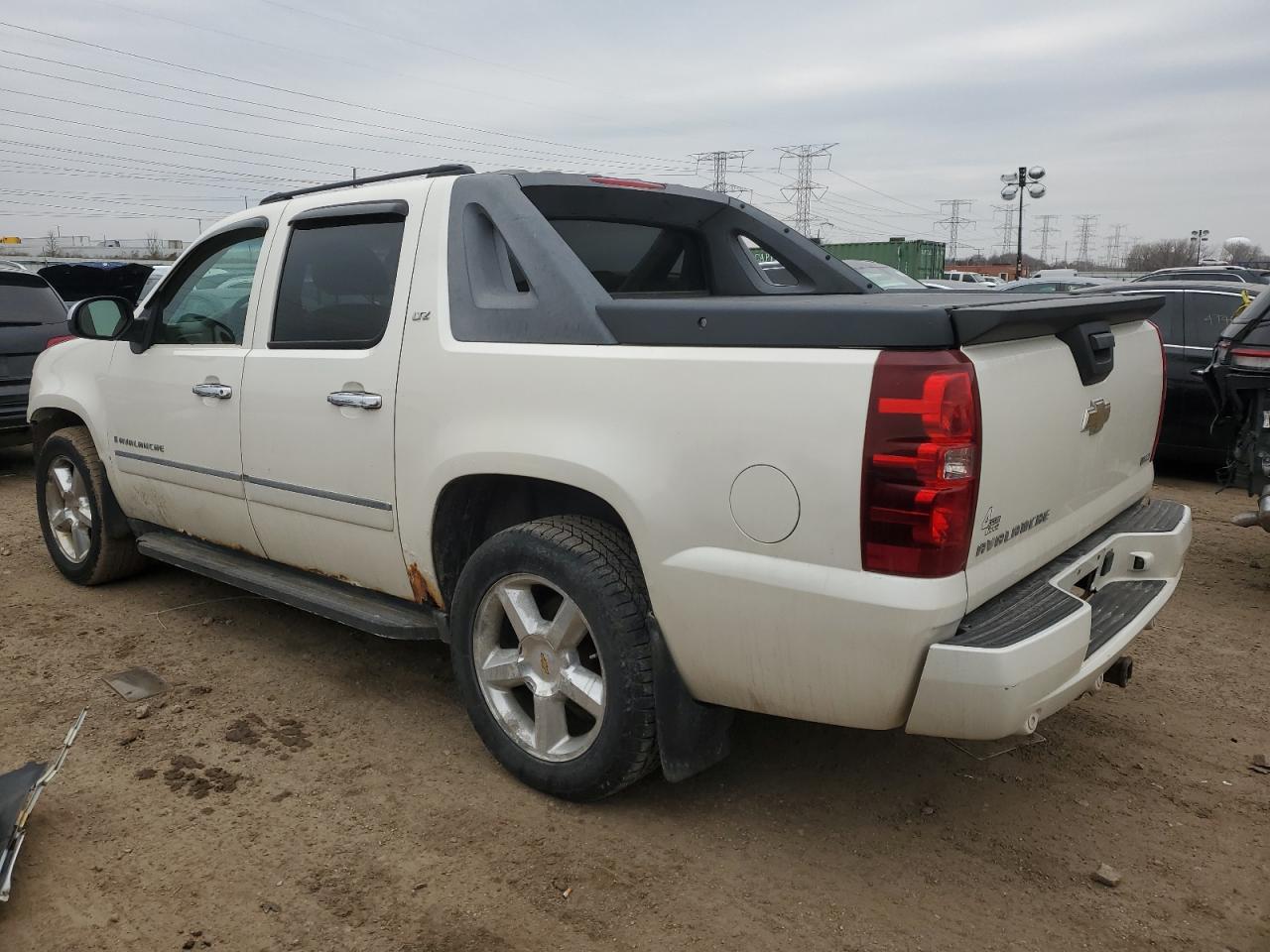 2009 Chevrolet Avalanche VIN 3GNFK32099G272355 Copart auction photo, front end damage thumbnail 2