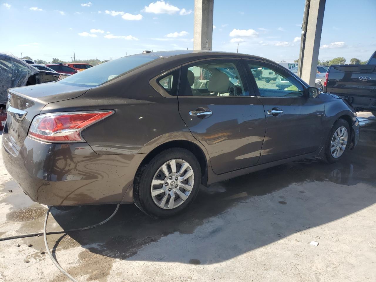 2015 Nissan Altima VIN 1N4AL3AP8FC286976 Copart auction photo, front end damage thumbnail 3