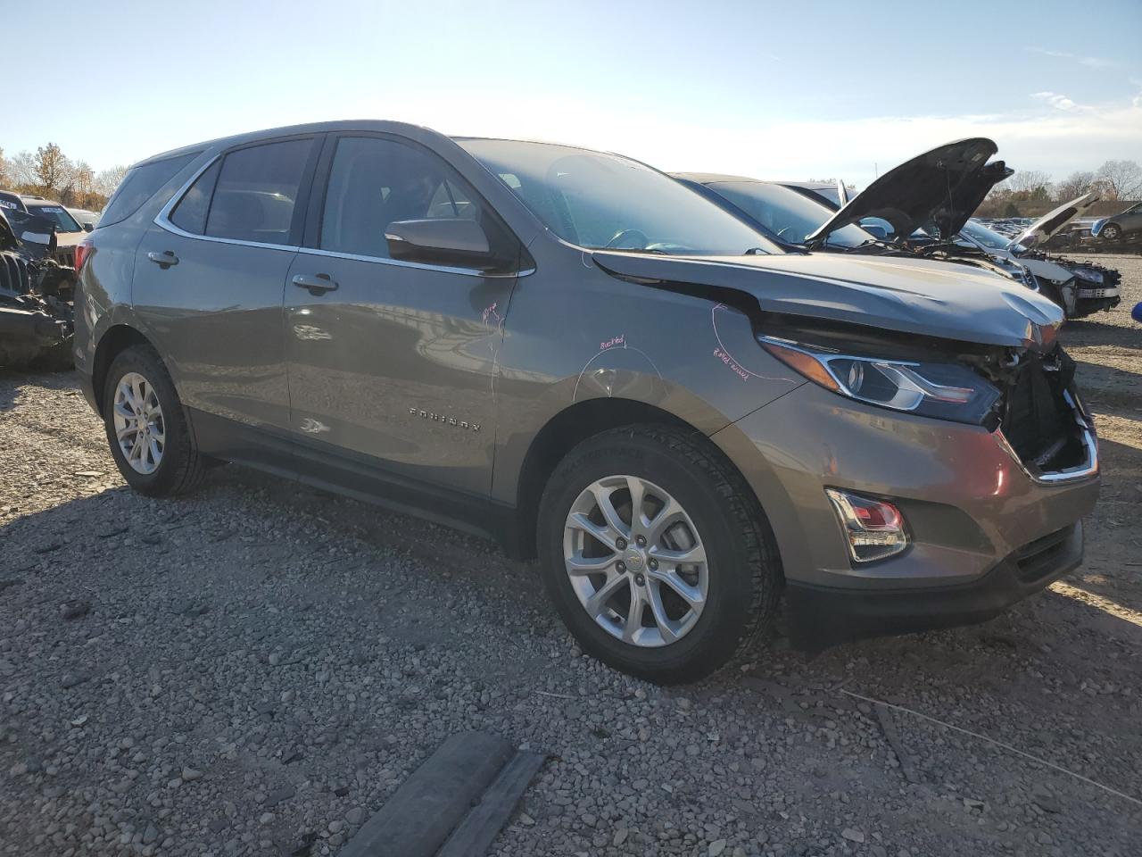 2019 Chevrolet Equinox VIN 3GNAXKEV5KS520682 Copart auction photo, front end damage thumbnail 4