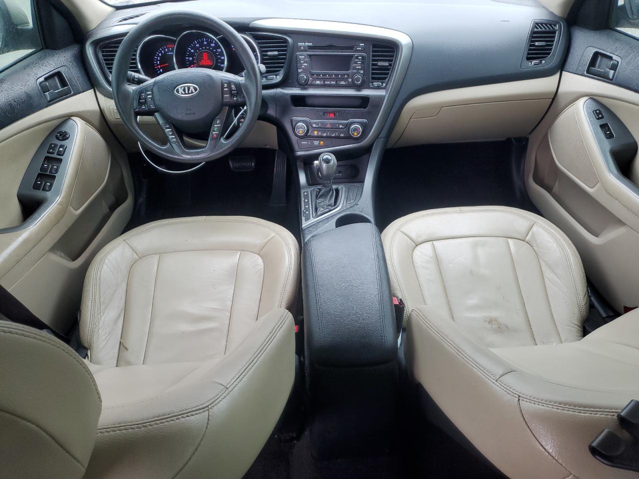 2011 KIA Optima VIN KNAGM4A7XB5163585 Copart auction photo, rear end / minor dent/scratches damage thumbnail 8