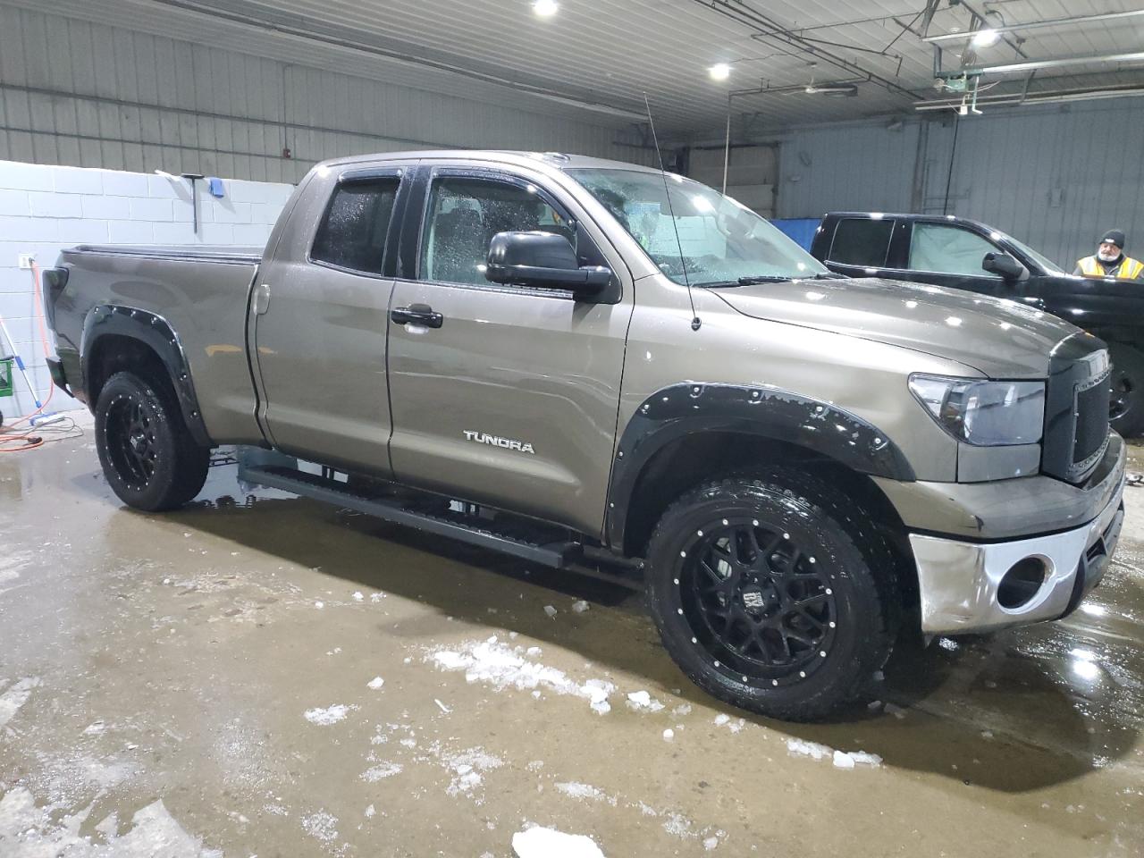 2012 Toyota Tundra VIN 5TFUM5F17CX033625 Copart auction photo, normal wear damage thumbnail 4