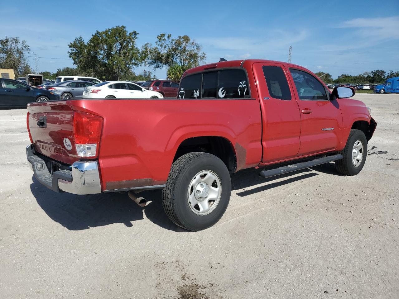 2016 Toyota Tacoma VIN 5TFRX5GN1GX057617 Copart auction photo, front end damage thumbnail 3