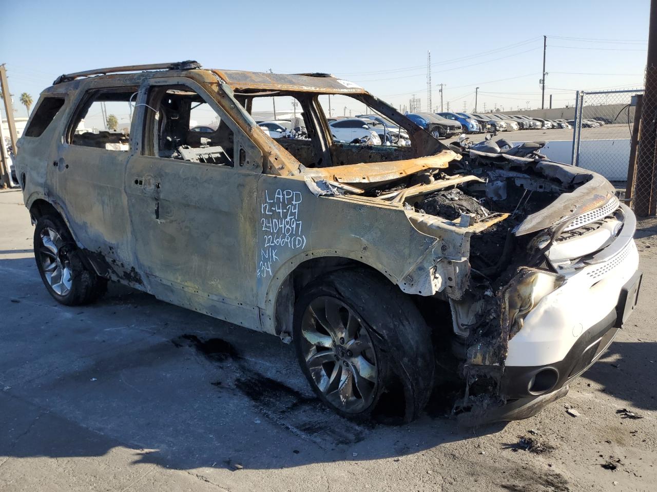 2014 Ford Explorer VIN 1FM5K7F81EGB37075 Copart auction photo, burn / burn - engine damage thumbnail 4