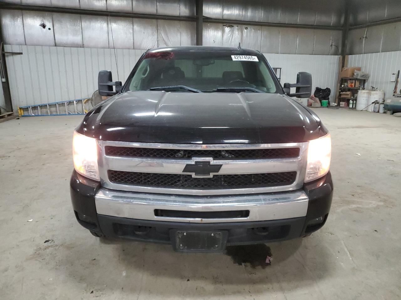 2011 Chevrolet Silverado VIN 1GCRKSE36BZ464800 Copart auction photo, rear end / minor dent/scratches damage thumbnail 5