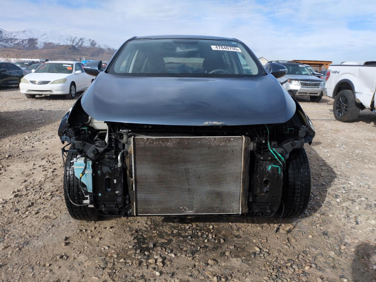 2011 KIA Sportage VIN KNDPB3A28B7066977 Copart auction photo, front end / rear end damage thumbnail 5