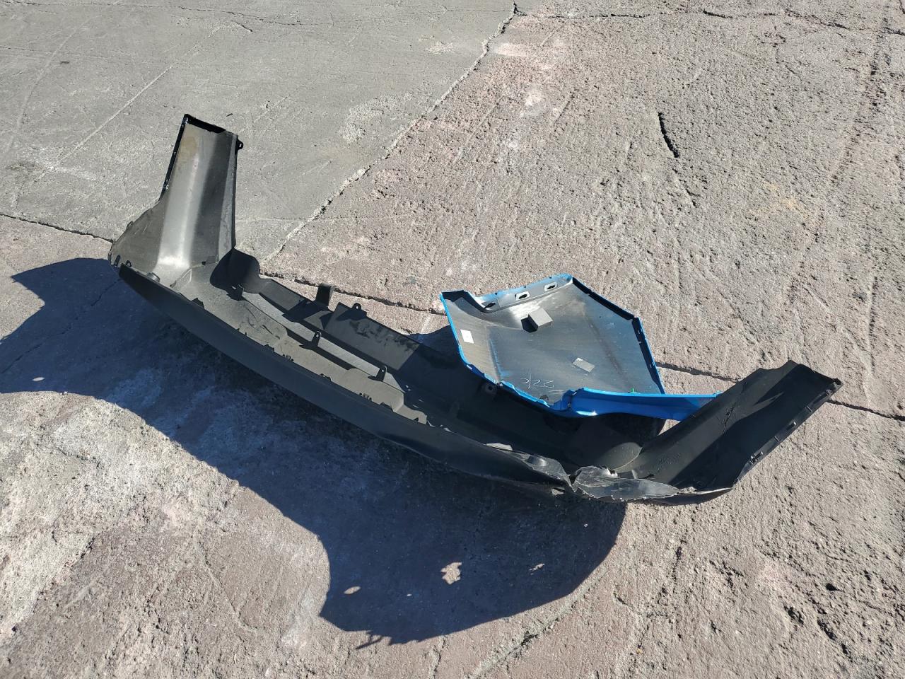 2019 Toyota RAV 4 VIN JTMRWRFV4KJ009729 Copart auction photo, rear end damage thumbnail 15