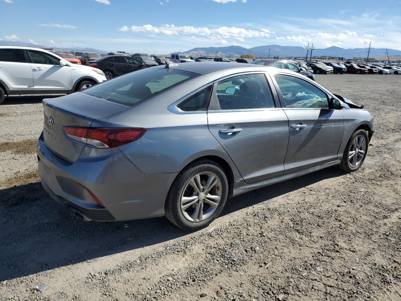 2019 Hyundai Sonata VIN 5NPE34AF8KH761405 Copart auction photo, front end / minor dent/scratches damage thumbnail 3