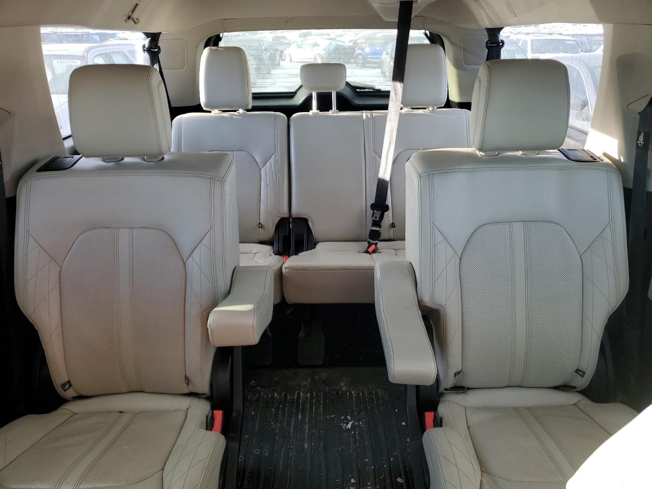 2019 Ford Expedition VIN 1FMJK1MT0KEA24924 Copart auction photo, hail damage thumbnail 10