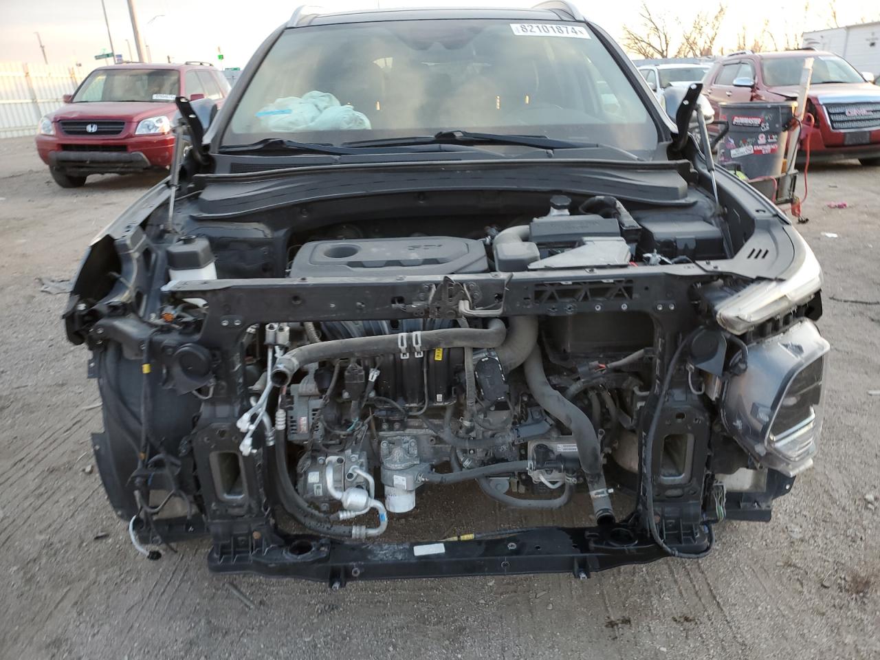 2019 Hyundai Santa Fe VIN 5NMS5CAD2KH062130 Copart auction photo, front end damage thumbnail 5