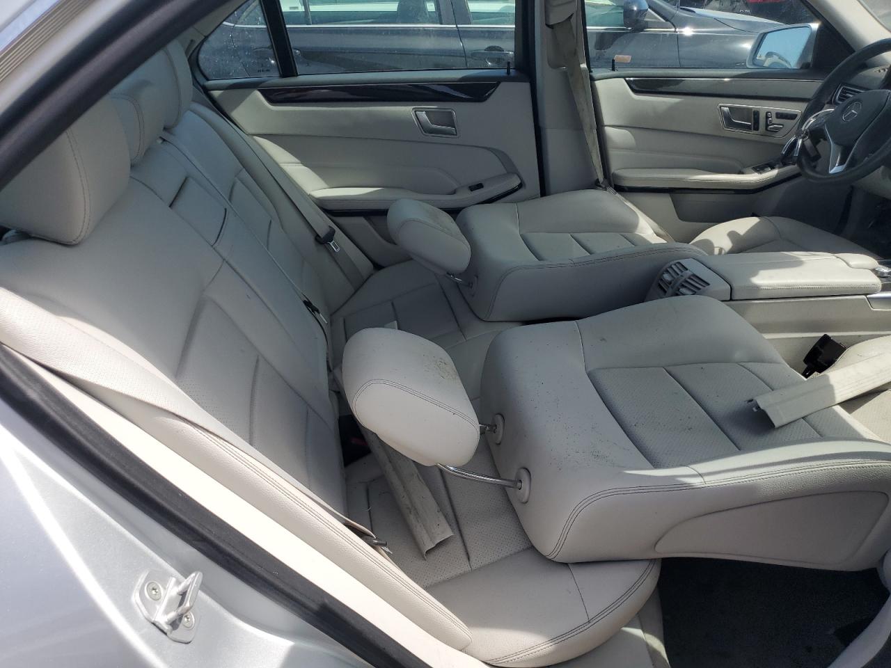2014 Mercedes-Benz E-klasse VIN WDDHF5KB7EB074823 Copart auction photo, water/flood damage thumbnail 10