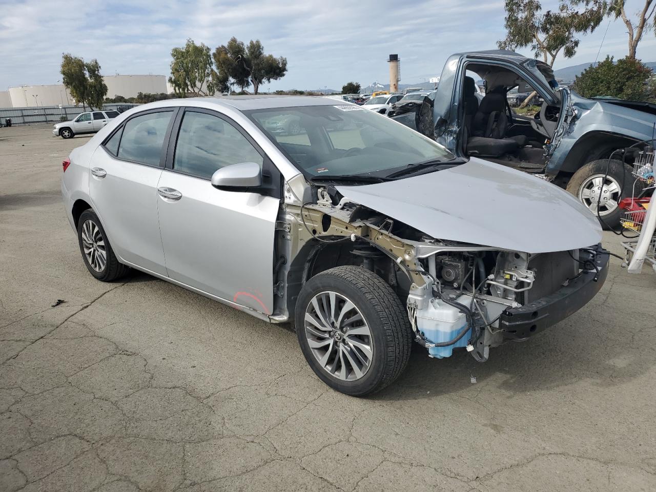 2018 Toyota Corolla VIN 2T1BURHE8JC041940 Copart auction photo, front end damage thumbnail 4