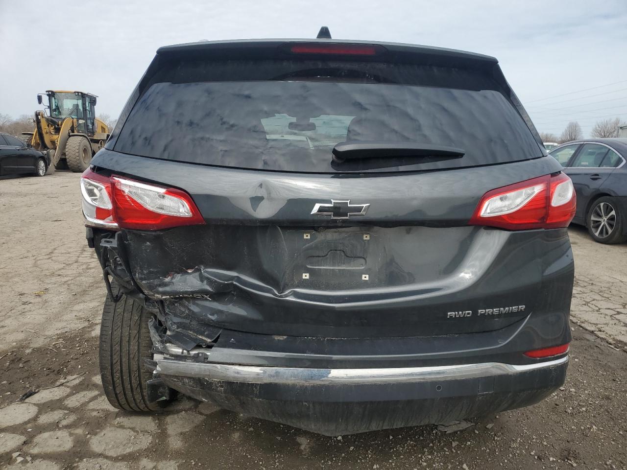2020 Chevrolet Equinox VIN 2GNAXXEV4L6190885 Copart auction photo, rear end / side damage thumbnail 6