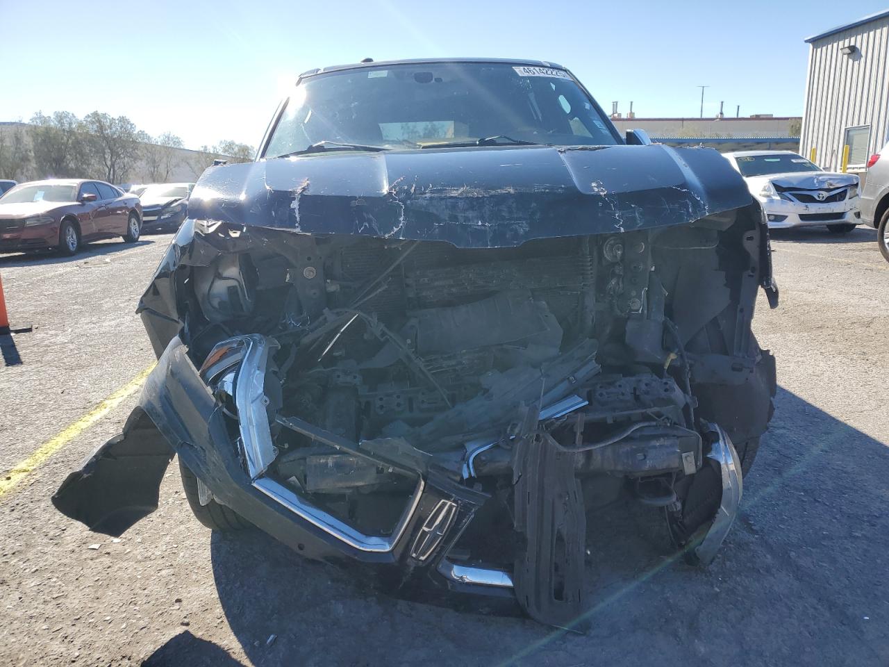2017 Lincoln Navigator VIN 5LMJJ3HT0HEL06091 Copart auction photo, front end damage thumbnail 5
