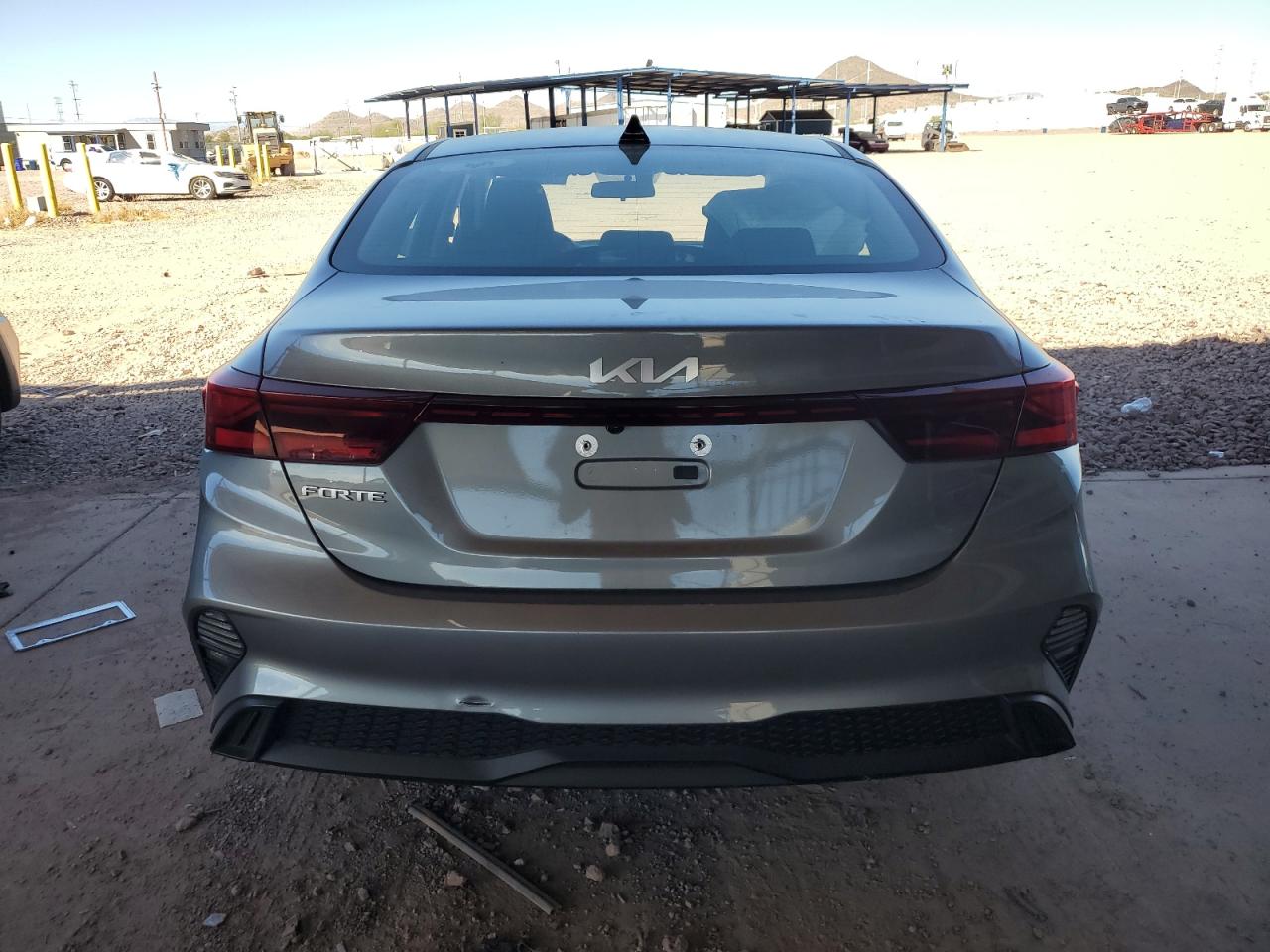2024 KIA Forte VIN 3KPF24AD1RE723342 Copart auction photo, side damage thumbnail 6
