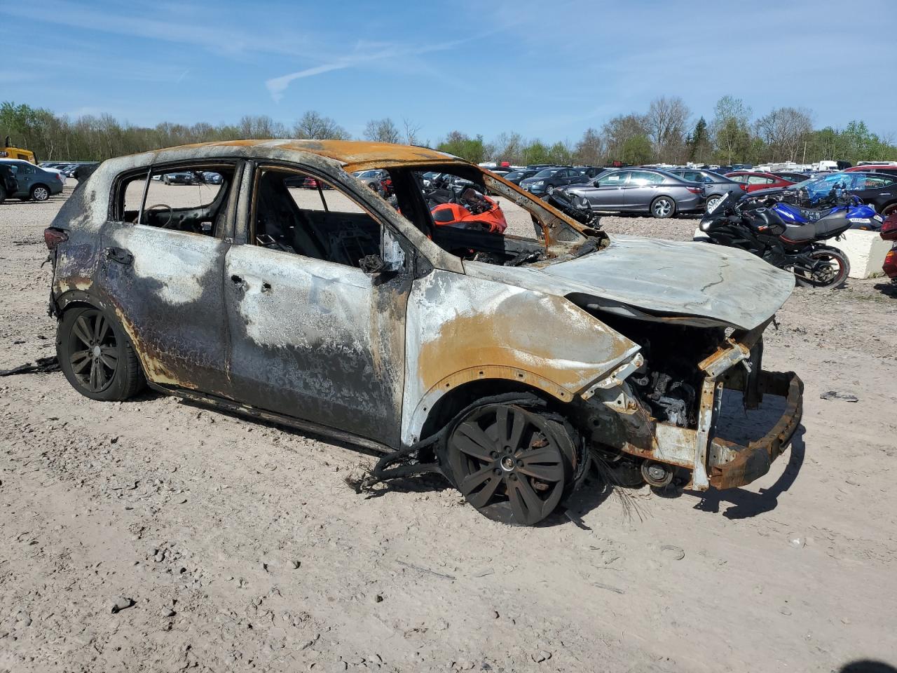 2018 KIA Sportage VIN KNDPMCAC3J7399461 Copart auction photo, burn / burn - interior damage thumbnail 4