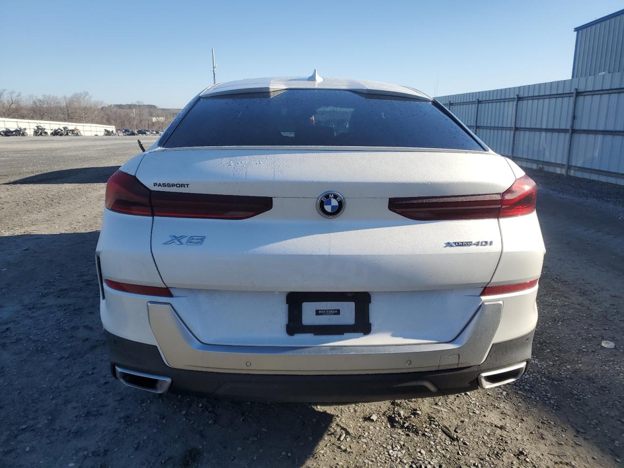 2021 BMW X6 VIN 5UXCY6C08M9E54309 Copart auction photo, front end / minor dent/scratches damage thumbnail 6