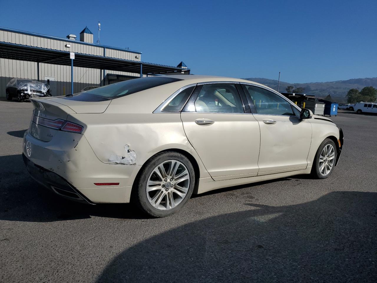 2014 Lincoln MKZ VIN 3LN6L2LUXER807396 Copart auction photo, all over damage thumbnail 3