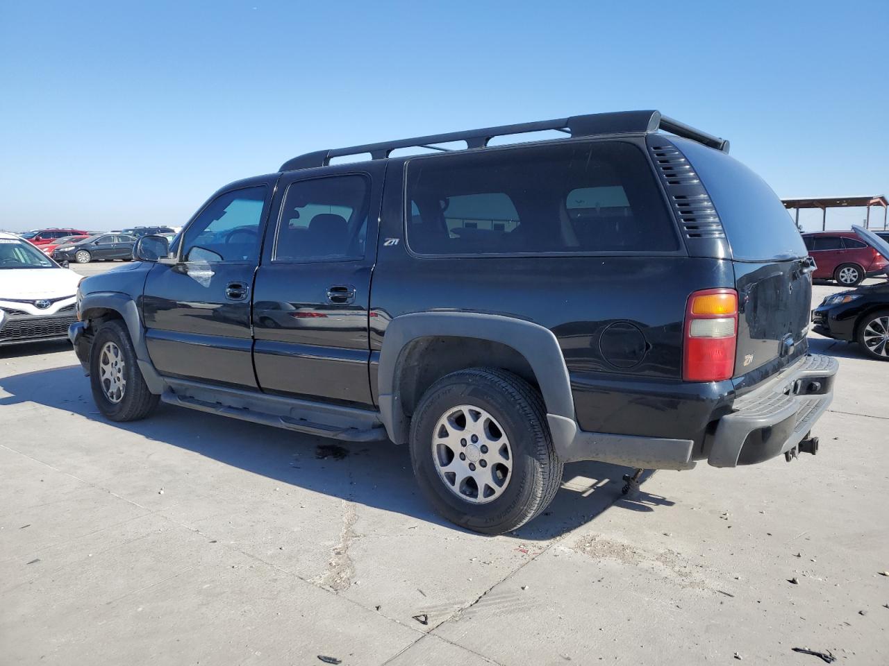 2003 Chevrolet Suburban VIN 3GNFK16Z23G282715 Copart auction photo, minor dent/scratches damage thumbnail 2