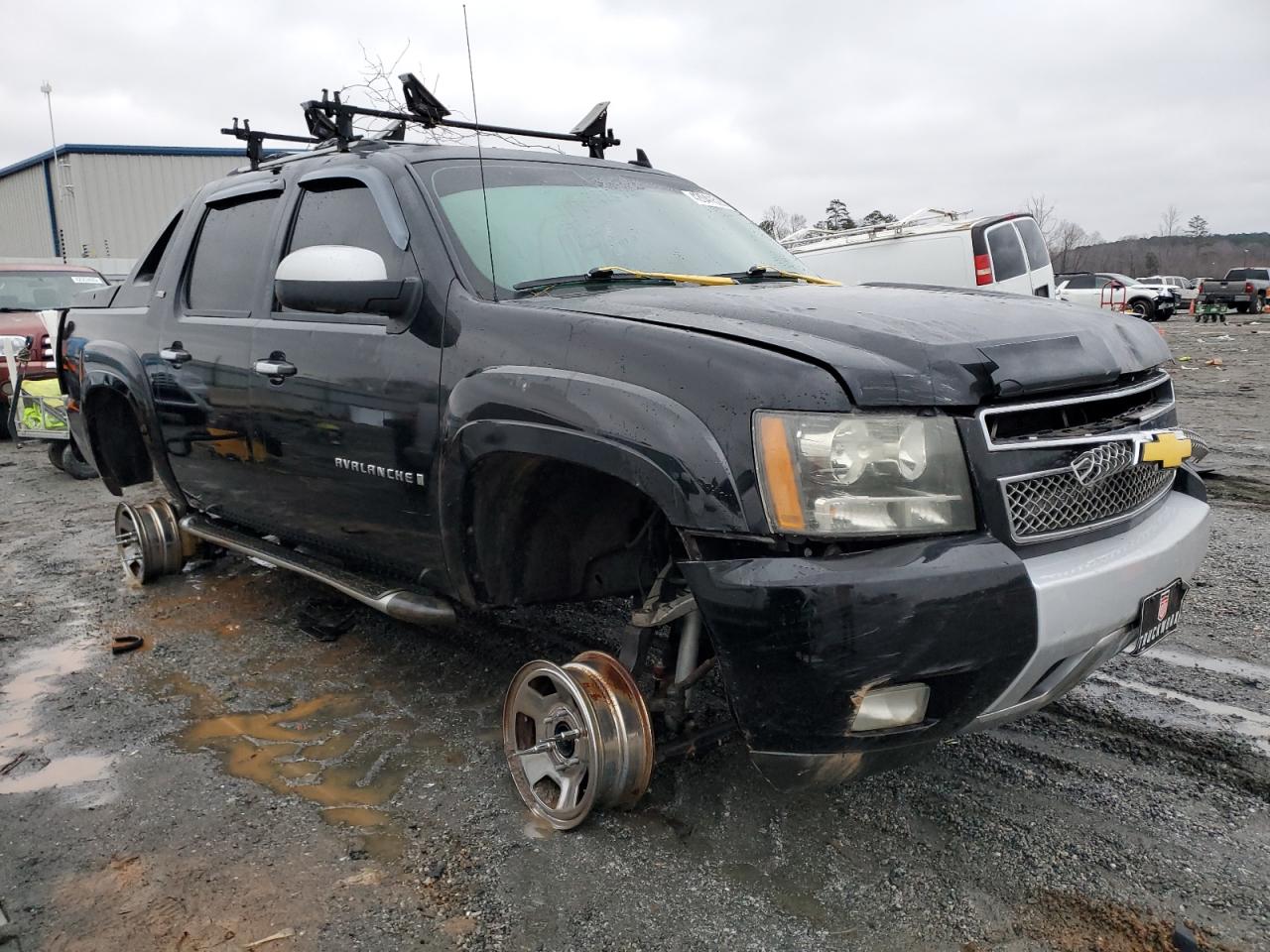 2008 Chevrolet Avalanche VIN 3GNFK12318G230520 Copart auction photo, all over damage thumbnail 4