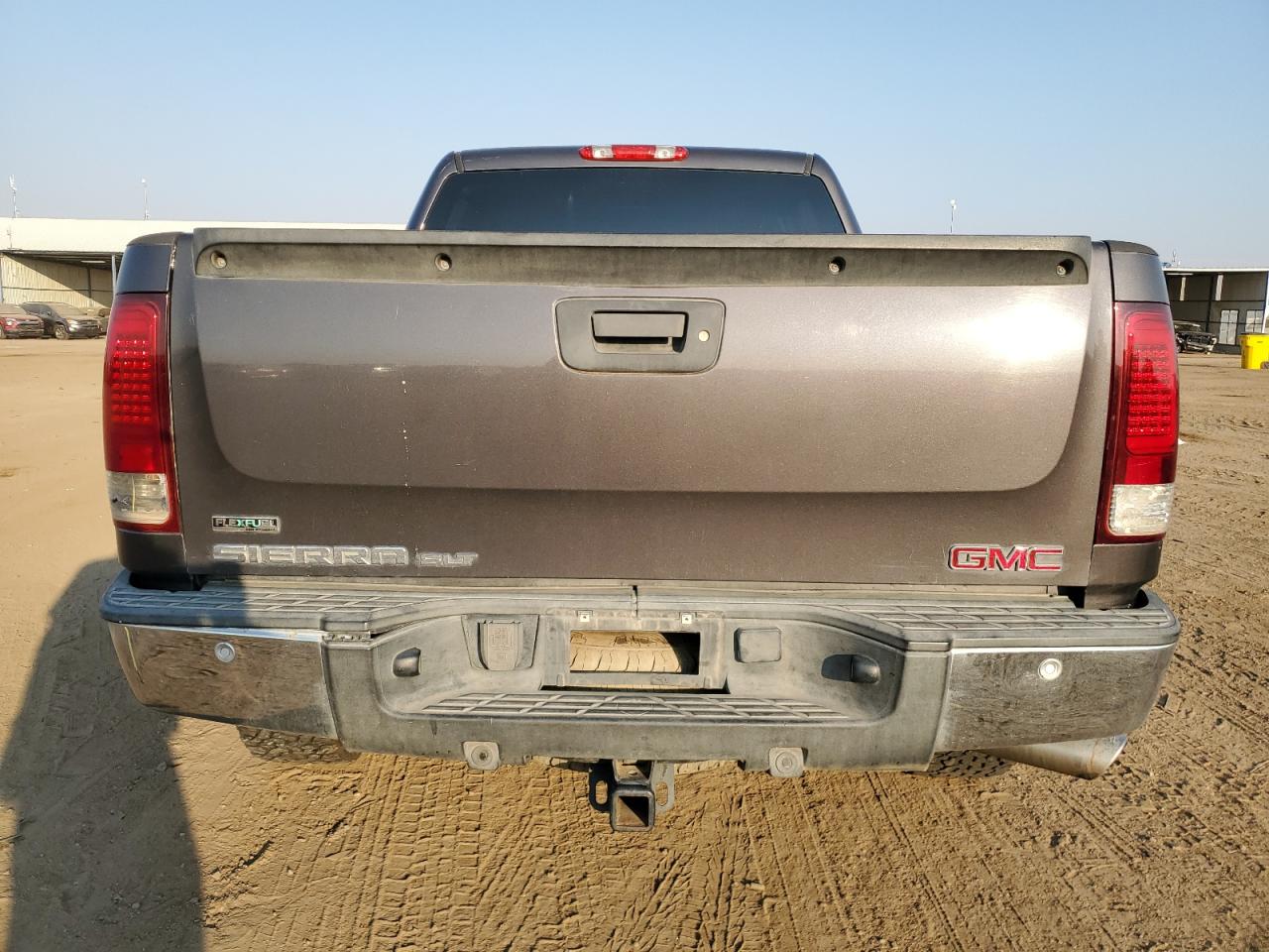 2011 GMC Sierra VIN 3GTP2WE3XBG257227 Copart auction photo, front end damage thumbnail 6
