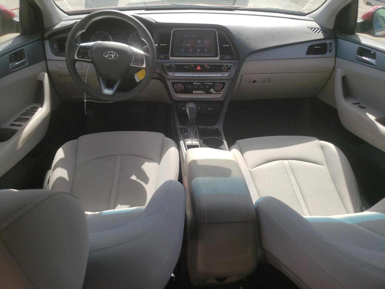 2019 Hyundai Sonata VIN 5NPE24AF2KH788098 Copart auction photo, water/flood damage thumbnail 8