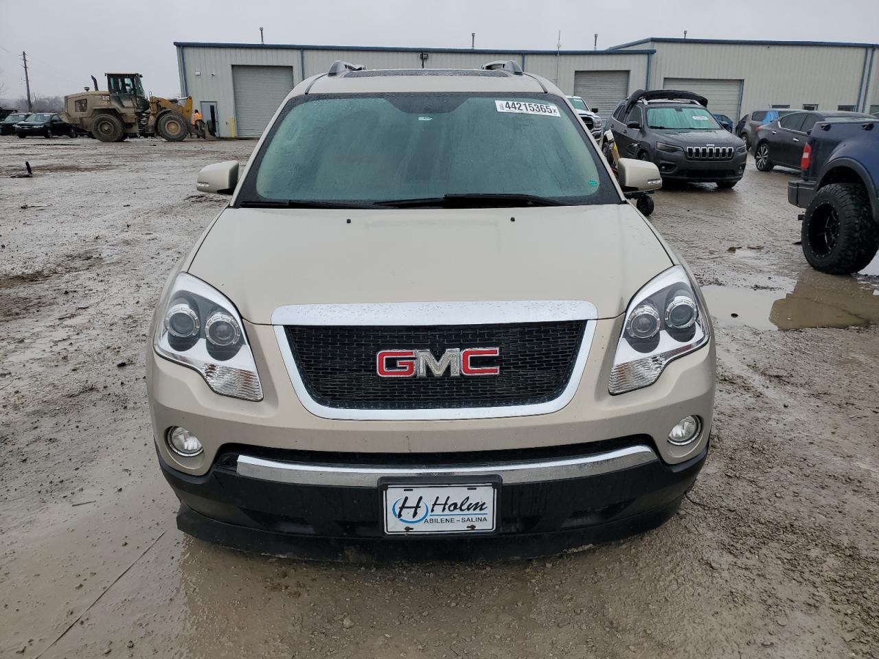 2011 GMC Acadia VIN 1GKKVSED4BJ306430 Copart auction photo, front end / minor dent/scratches damage thumbnail 5