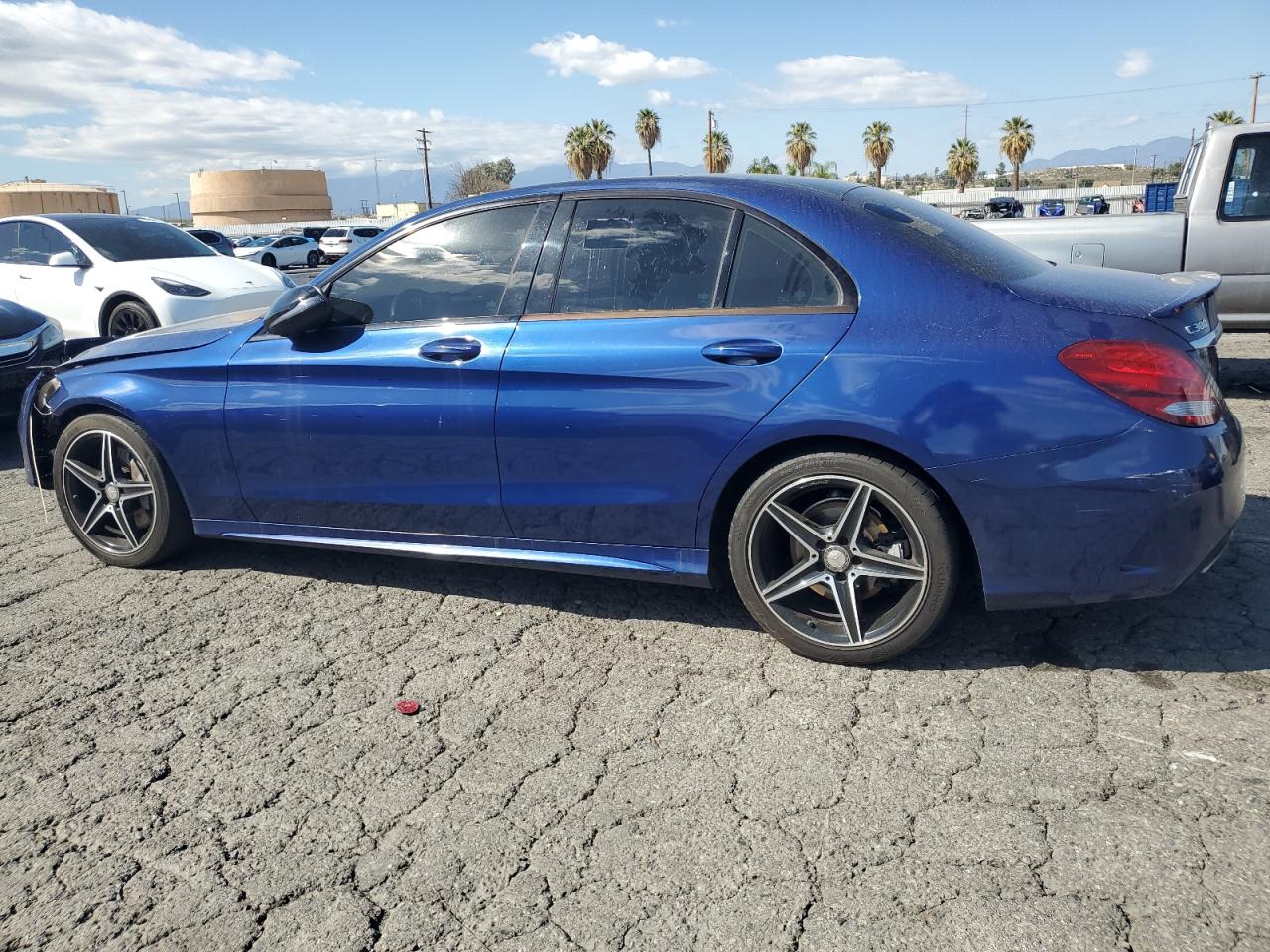 2017 Mercedes-Benz C-klasse VIN 55SWF4JB8HU207280 Copart auction photo, front end damage thumbnail 2