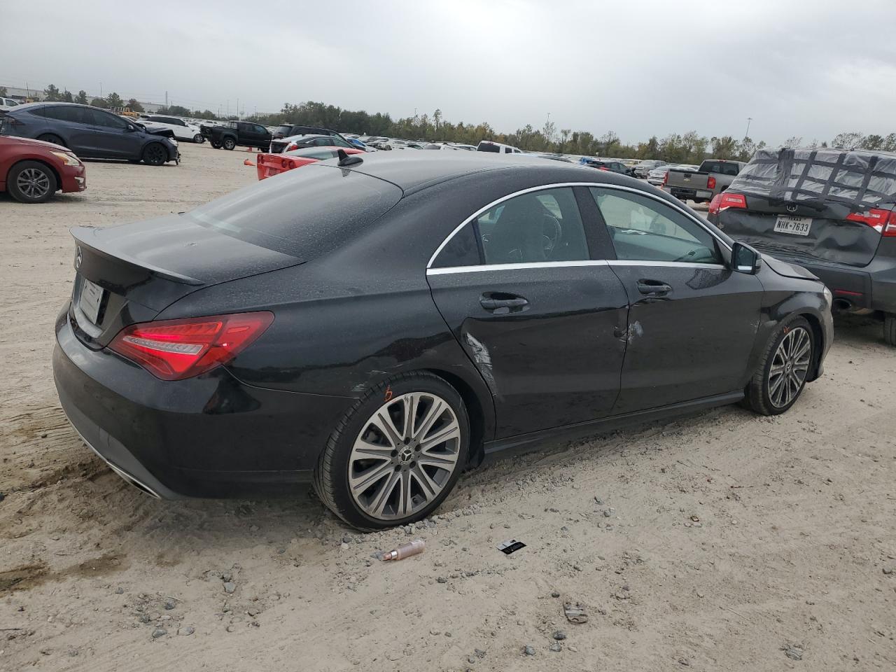 2018 Mercedes-Benz CLA-klasse VIN WDDSJ4EB4JN605589 Copart auction photo, all over damage thumbnail 3