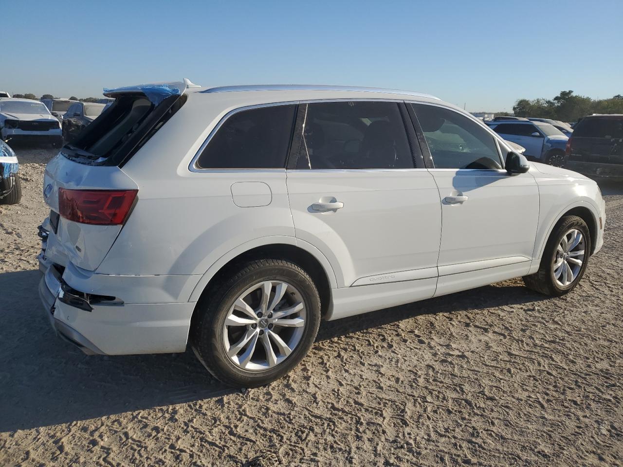 2019 Audi Q7 VIN WA1LHAF78KD036119 Copart auction photo, all over damage thumbnail 3
