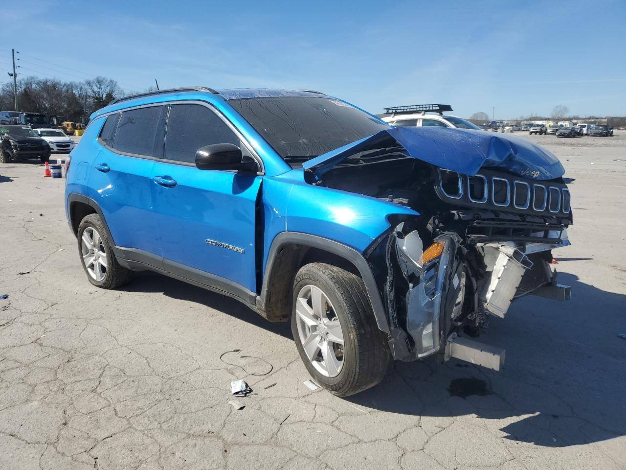 2022 Jeep Compass VIN 3C4NJDBB3NT231753 Copart auction photo, biohazard/chemical / front end damage thumbnail 4