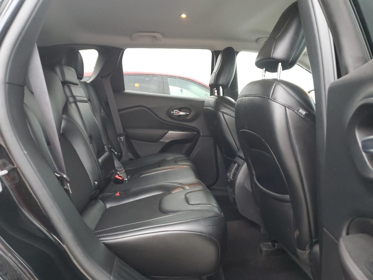 2019 Jeep Grand Cherokee VIN 1C4PJMLX3KD127896 Copart auction photo, front end damage thumbnail 11