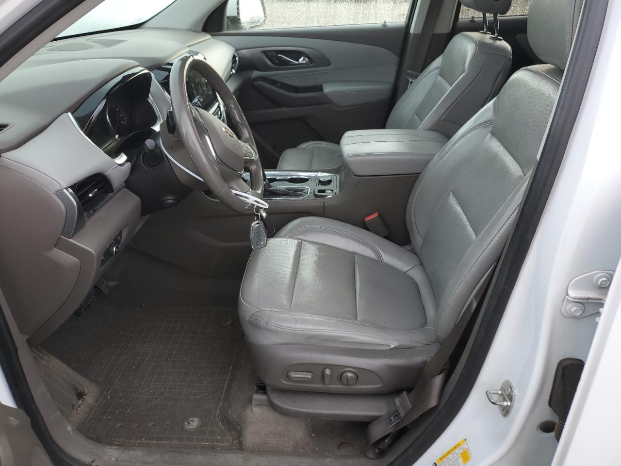 2018 Chevrolet Traverse VIN 1GNEVJKW7JJ266133 Copart auction photo, front end / rear end damage thumbnail 7