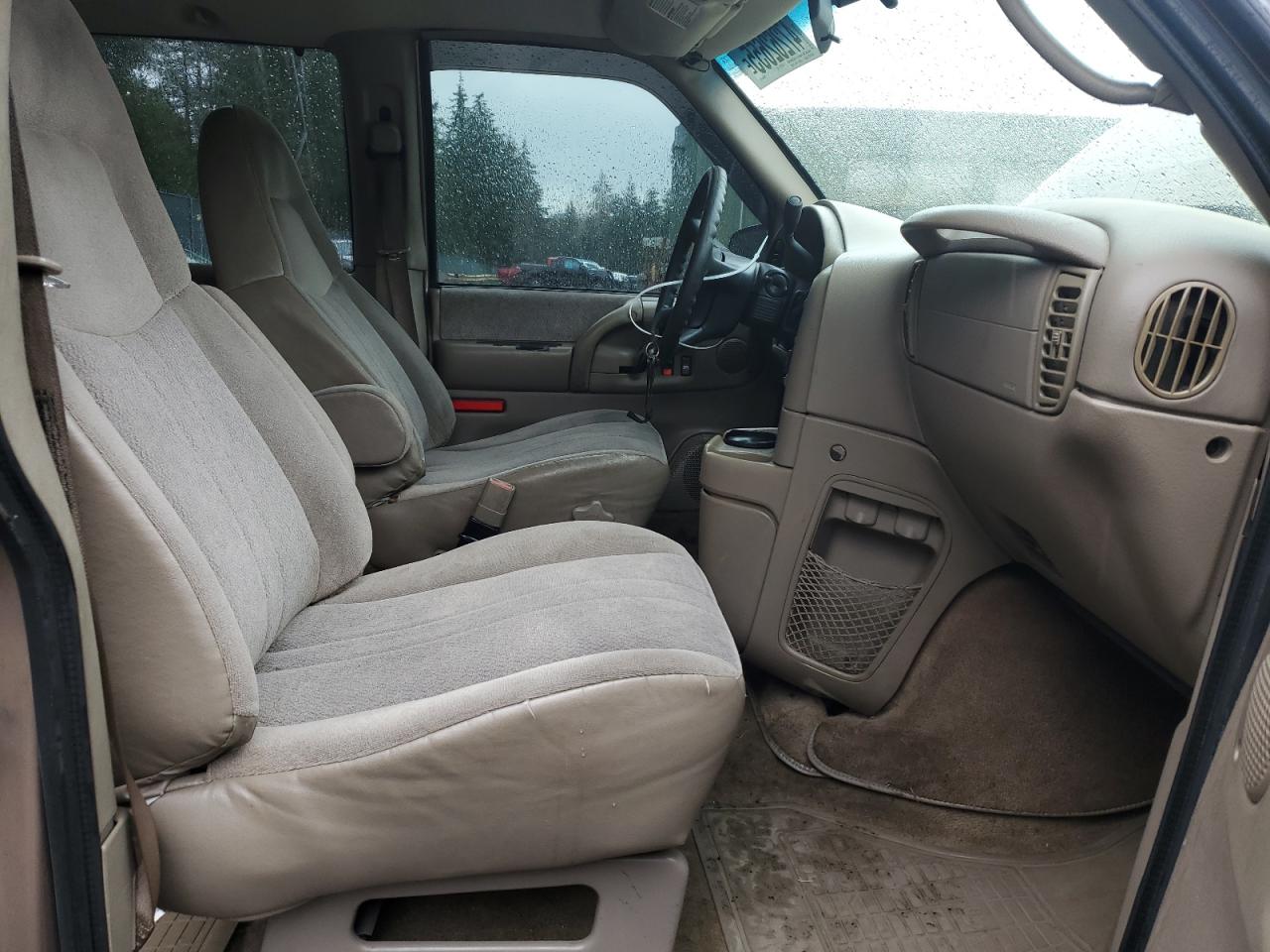 2003 GMC Safari VIN 1GKEL19X43B503725 Copart auction photo, side / mechanical damage thumbnail 7
