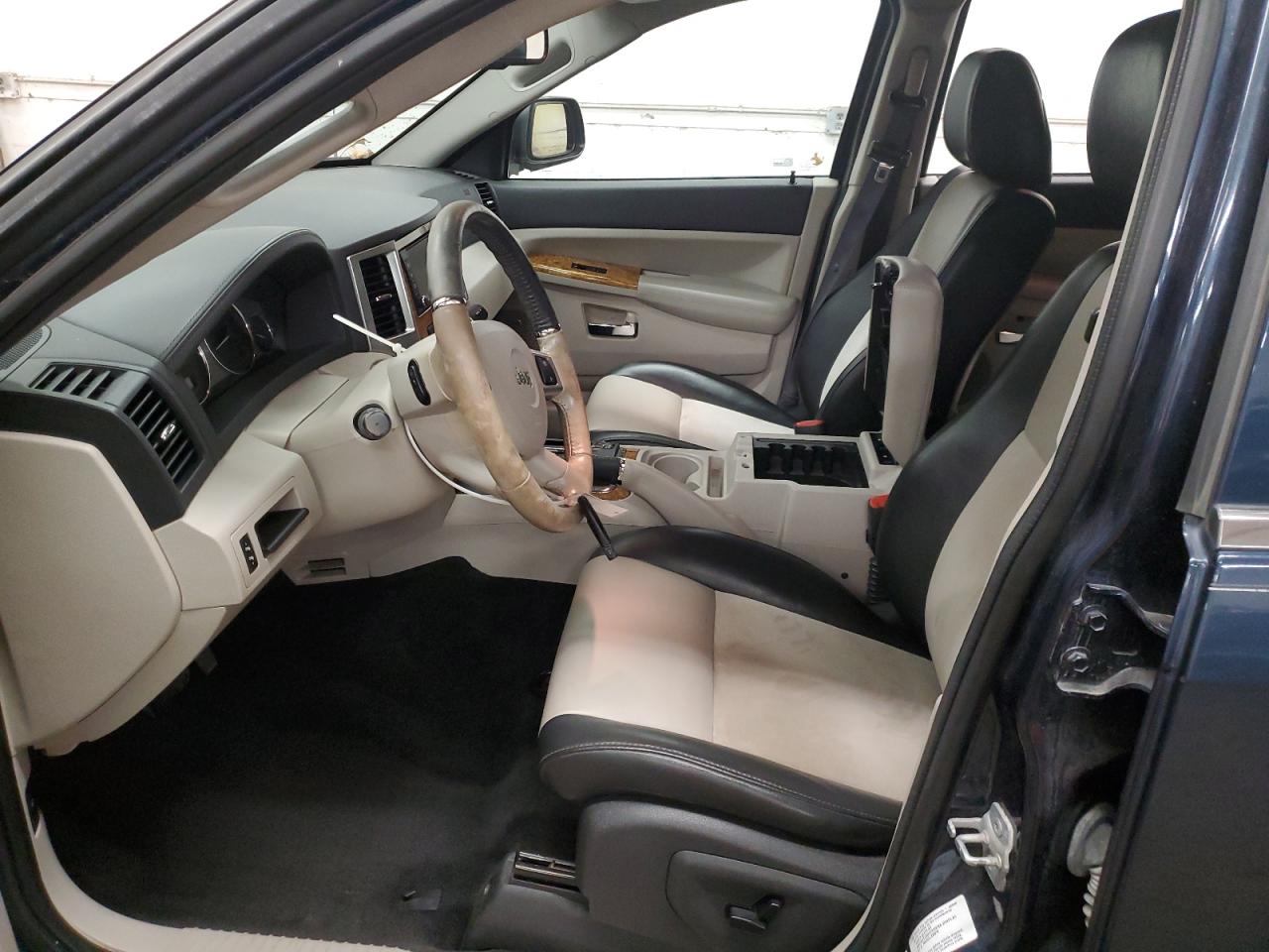2009 Jeep Grand Cherokee VIN 1J8HR58P59C547888 Copart auction photo, front end damage thumbnail 7