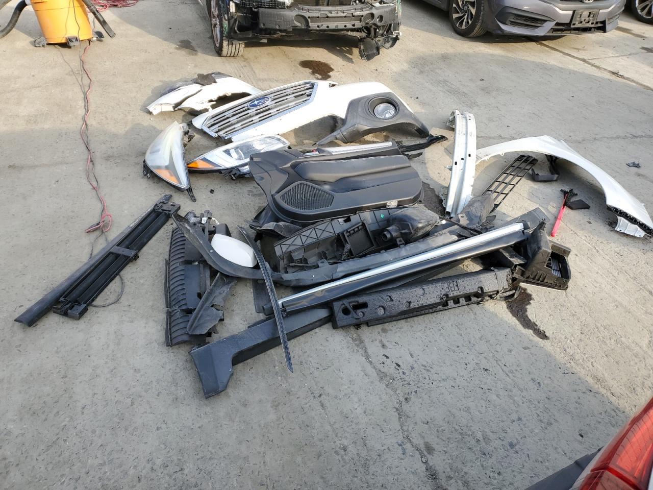 2016 Subaru Outback VIN 4S4BSAEC4G3328991 Copart auction photo, front end damage thumbnail 12
