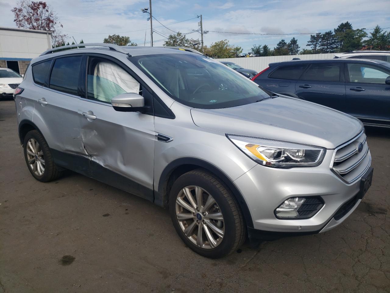 2018 Ford Escape VIN 1FMCU9J96JUC16296 Copart auction photo, side damage thumbnail 4