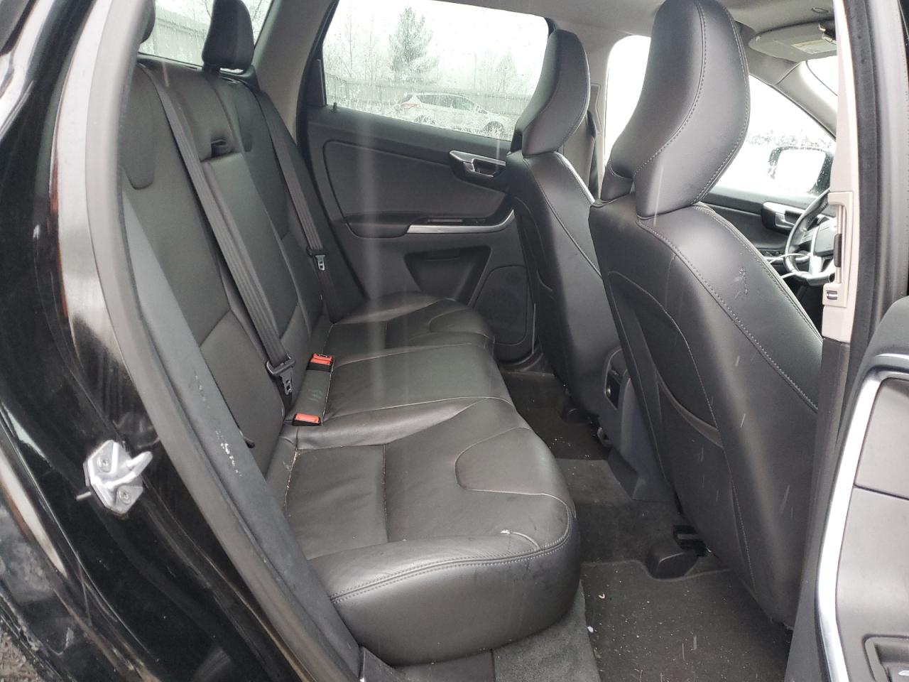 2016 Volvo XC60 VIN YV4612RK5G2789295 Copart auction photo, front end / side damage thumbnail 11