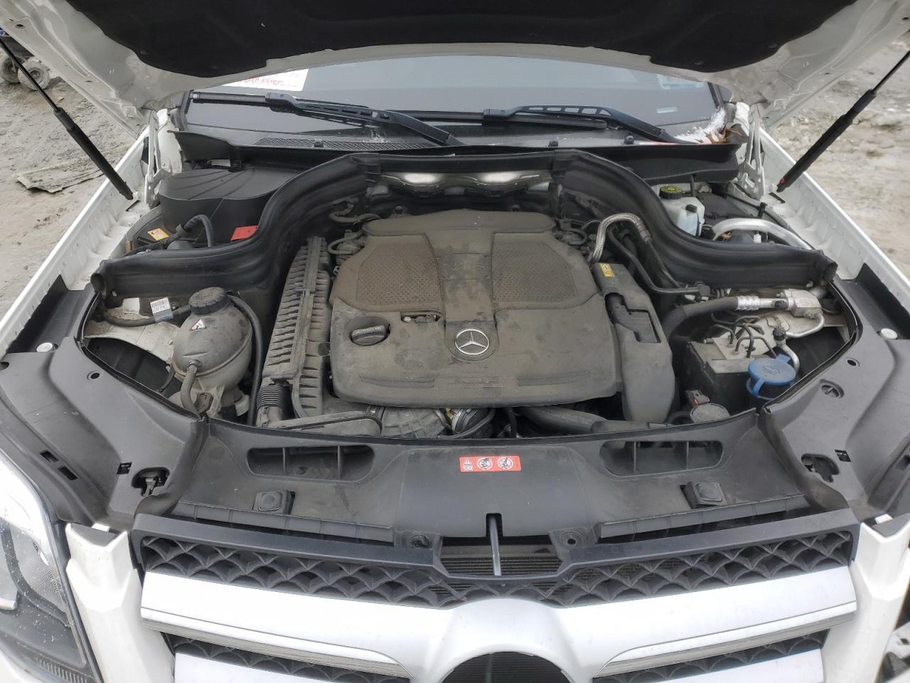 2015 Mercedes-Benz GLK-klasse VIN WDCGG8JB6FG340045 Copart auction photo, front end / stripped damage thumbnail 12