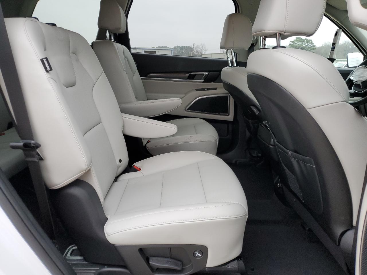 2024 KIA Telluride VIN 5XYP64GC9RG500914 Copart auction photo, front end / side damage thumbnail 11
