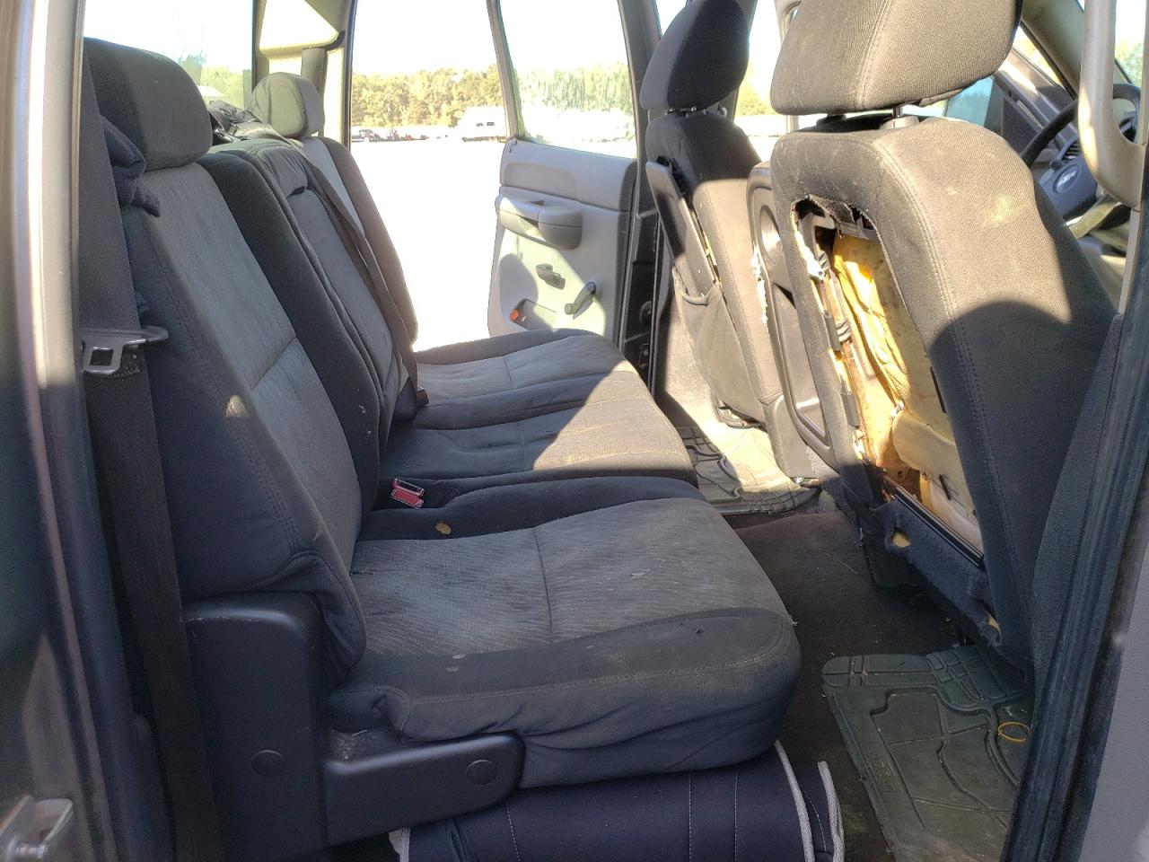 2009 Chevrolet Silverado VIN 1GCHC43K59F169035 Copart auction photo, water/flood damage thumbnail 10