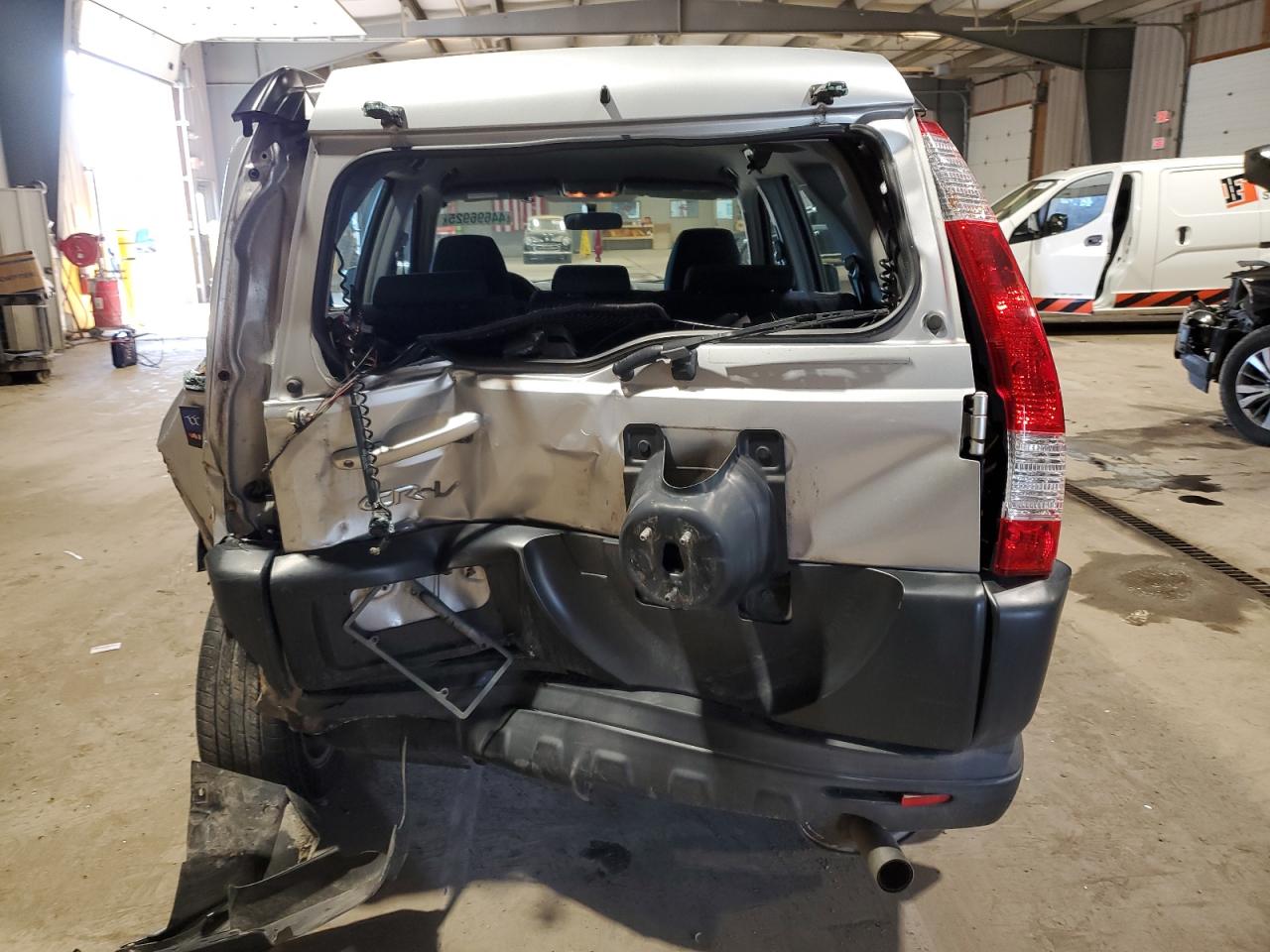 2006 Honda CR-V VIN SHSRD78566U438030 Copart auction photo, rear end / front end damage thumbnail 6