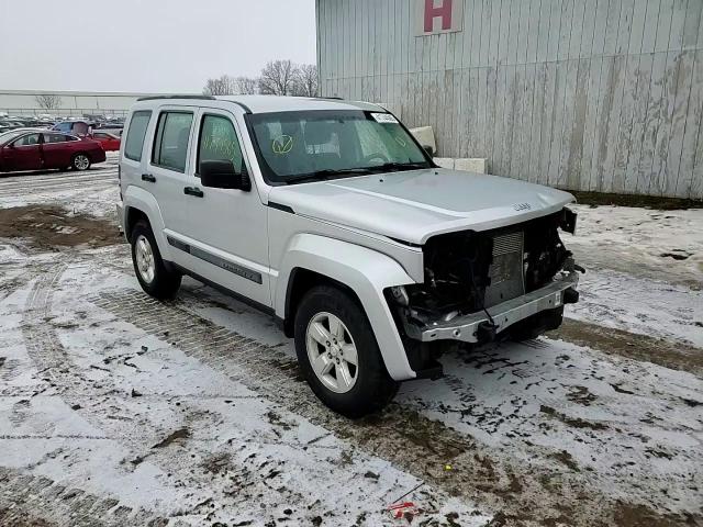 2012 Jeep Liberty (North America) VIN 1C4PJMAK0CW158021 Copart auction photo, front end / minor dent/scratches damage thumbnail 12