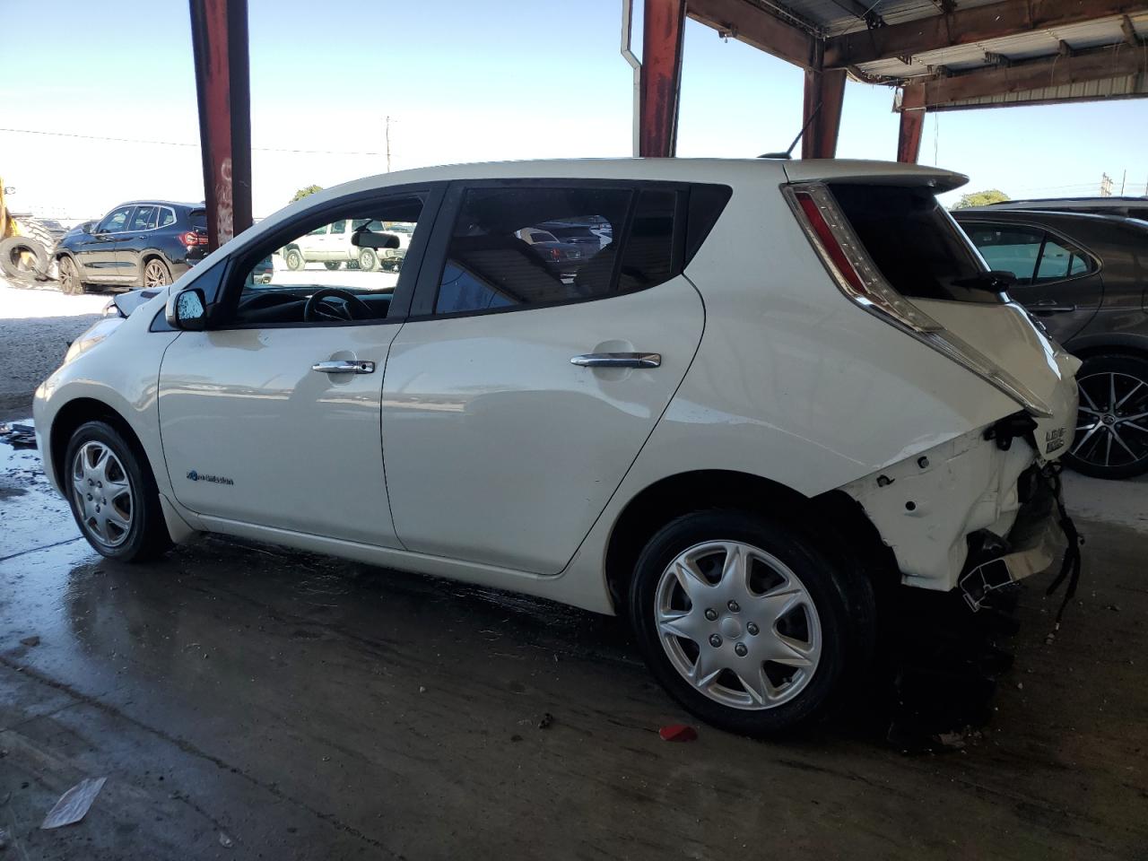 2015 Nissan Leaf VIN 1N4AZ0CP7FC301283 Copart auction photo, rear end / front end damage thumbnail 2
