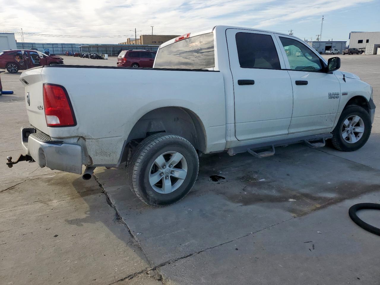 2016 RAM 1500 VIN 3C6RR7KT5GG127448 Copart auction photo, front end / undercarriage damage thumbnail 3