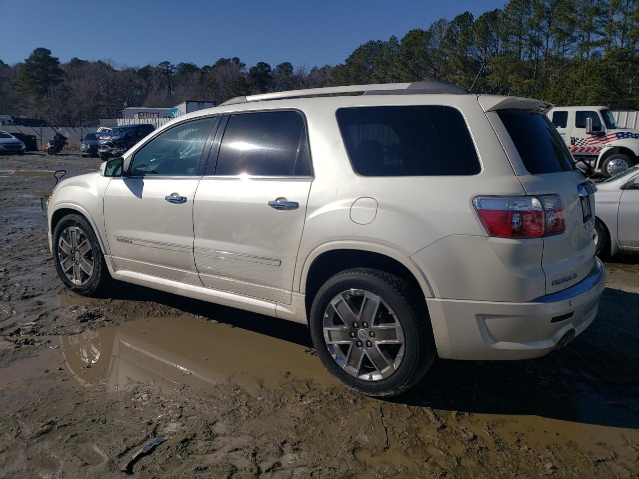2012 GMC Acadia VIN 1GKKRTED3CJ214625 Copart auction photo, front end / side damage thumbnail 2