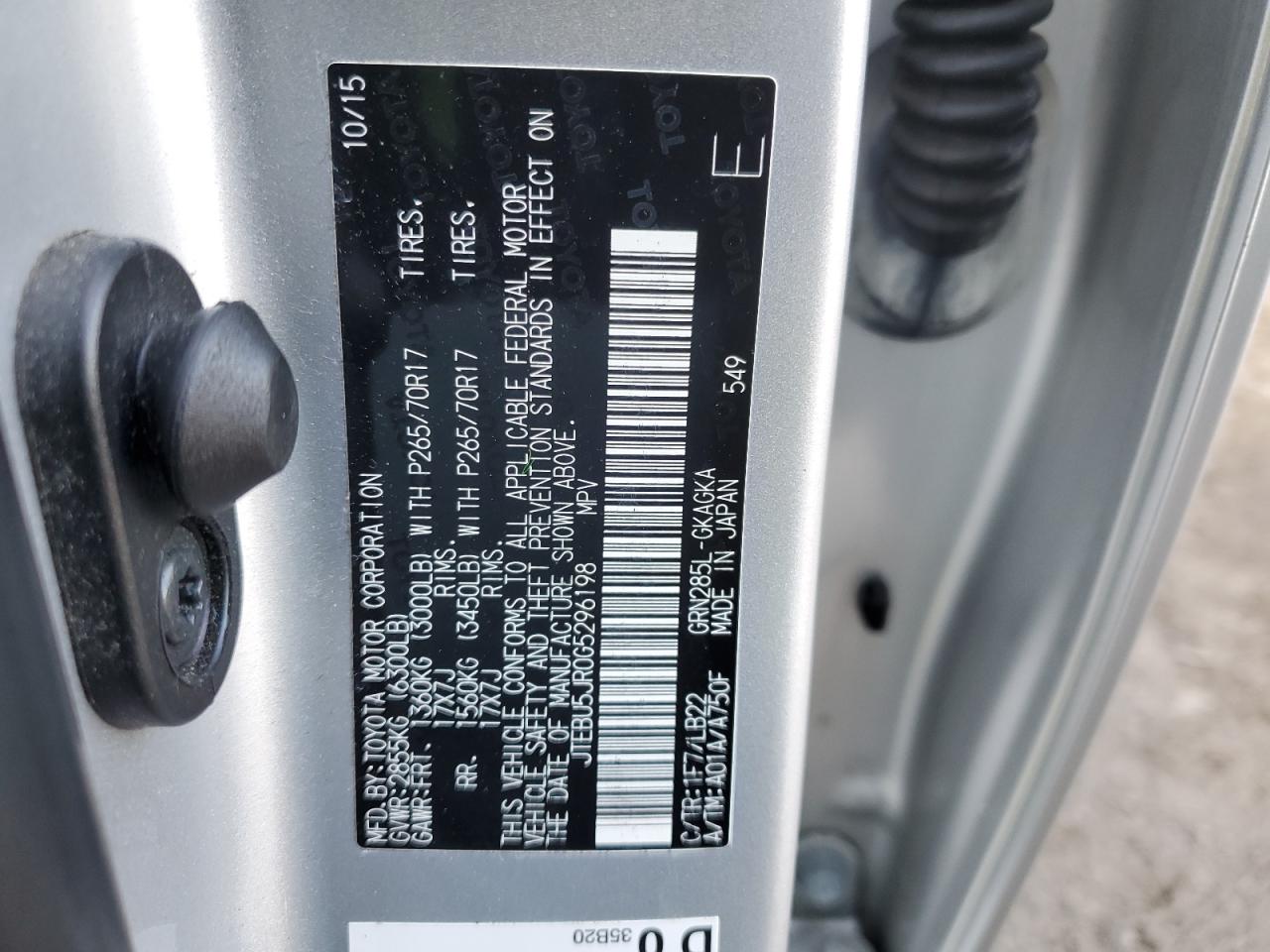 2016 Toyota 4Runner VIN JTEBU5JR0G5296198 Copart auction photo, front end / minor dent/scratches damage thumbnail 15